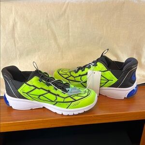 Skechers Vibrant Green and Black Sneakers